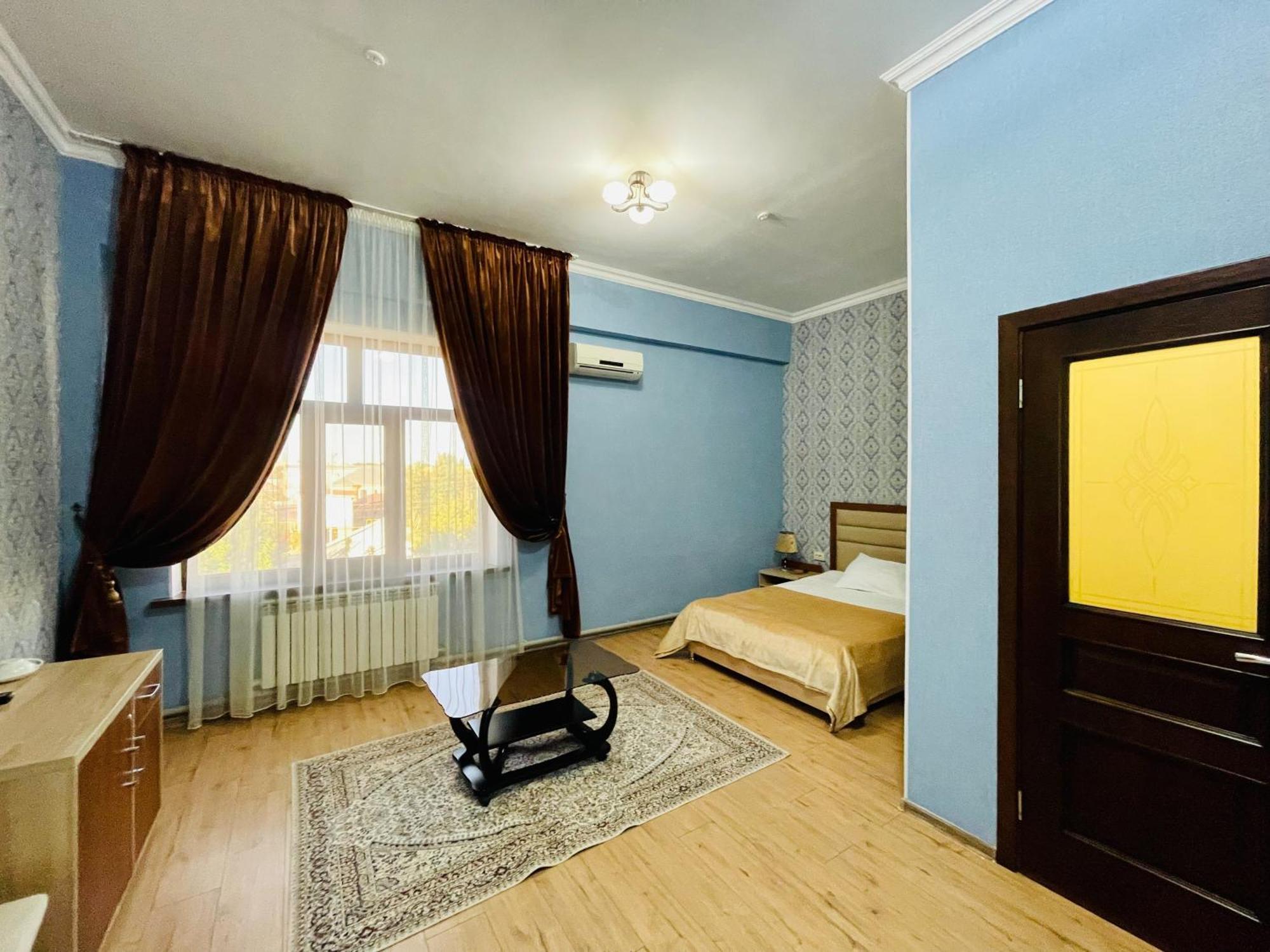 Dostyk Hotel Kyzylorda Eksteriør billede